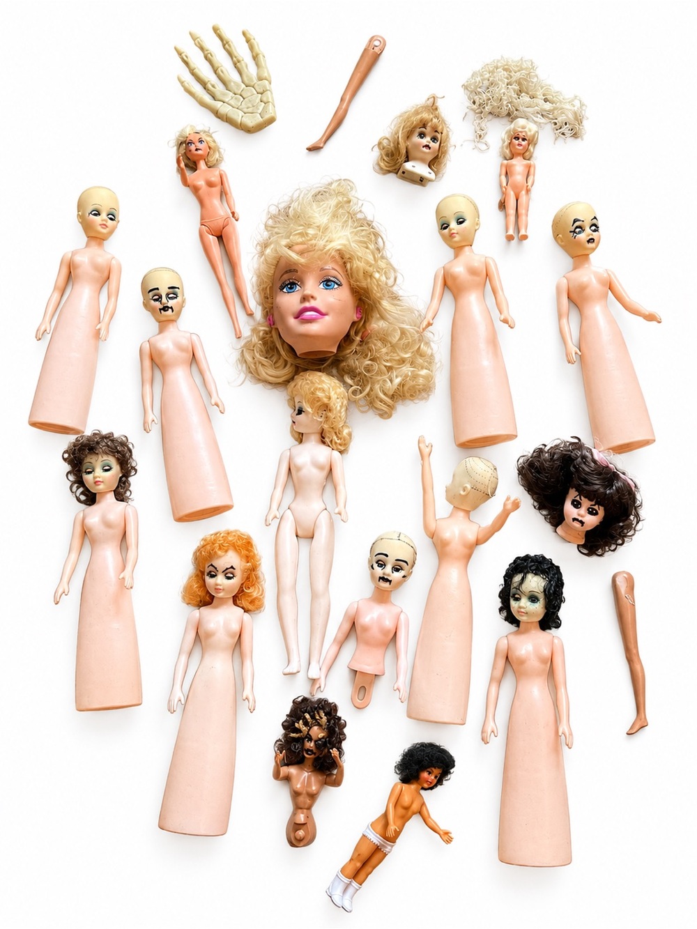 Spooky Scary Dolls Doll Parts for Halloween! Creepy! Macabre! Eerie! Psycho! Fun
